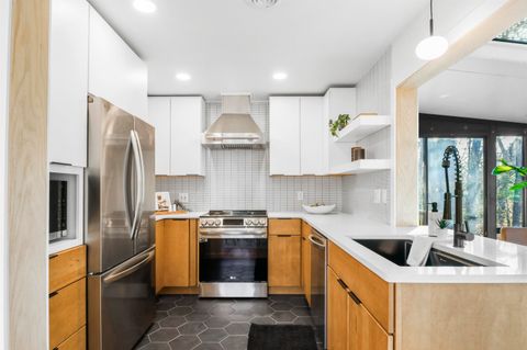 Tiny photo for 5513 Dorsett Drive, Madison, WI 53711 (MLS # 2012333)