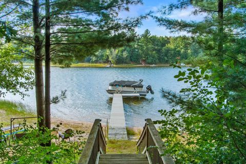 Tiny photo for W5533 Archer Lane, Wild Rose, WI 54984 (MLS # 2008202)