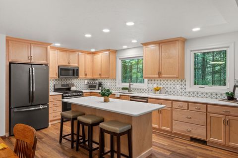 Tiny photo for W5533 Archer Lane, Wild Rose, WI 54984 (MLS # 2008202)