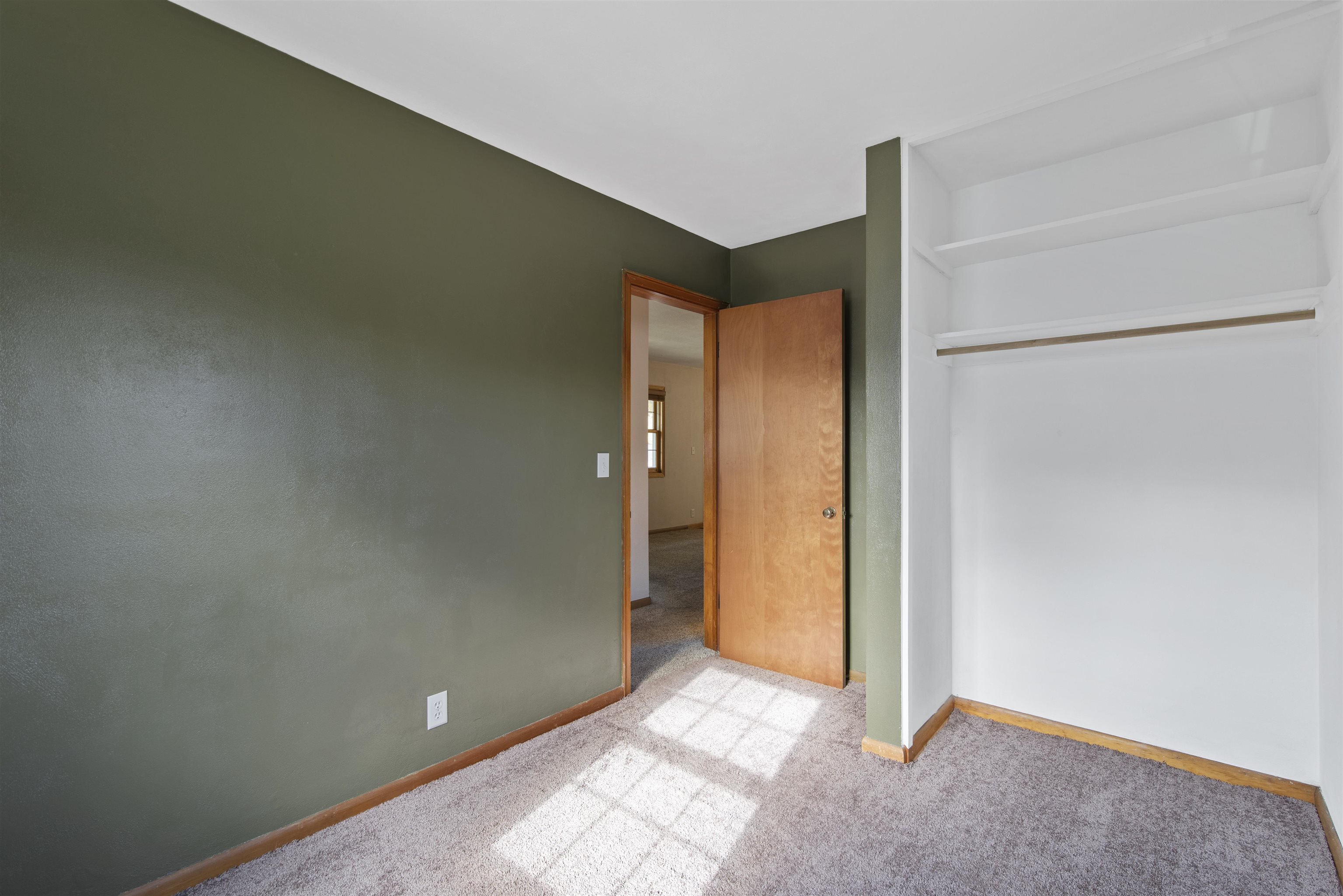 Janesville, Wisconsin 53548, United States, 2 Bedrooms Bedrooms, ,1 BathroomBathrooms,Residential,Active,239941