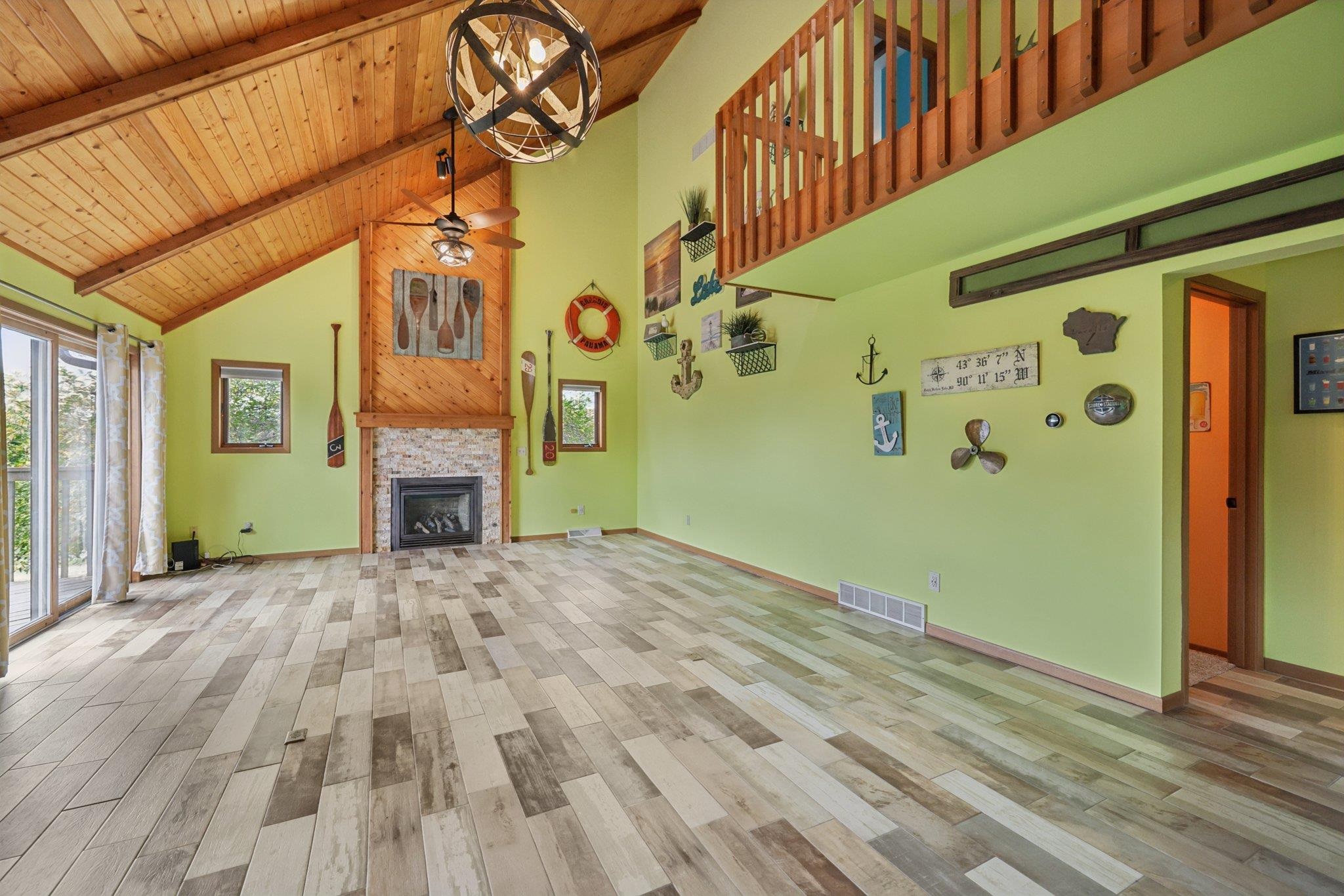 La Valle, Wisconsin 53941, United States, 3 Bedrooms Bedrooms, ,3 BathroomsBathrooms,Residential,Active,213849