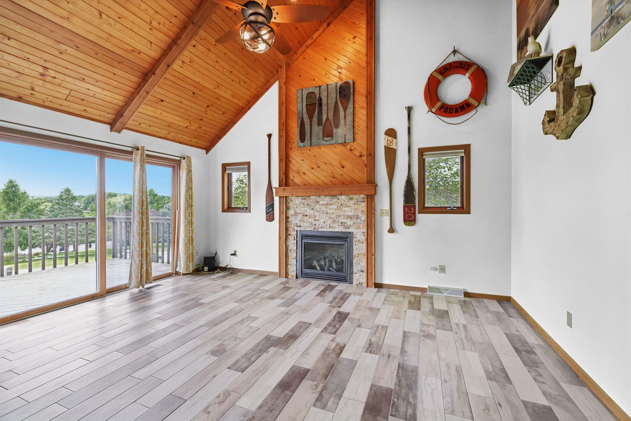 La Valle, Wisconsin 53941, United States, 3 Bedrooms Bedrooms, ,3 BathroomsBathrooms,Residential,Active,213849