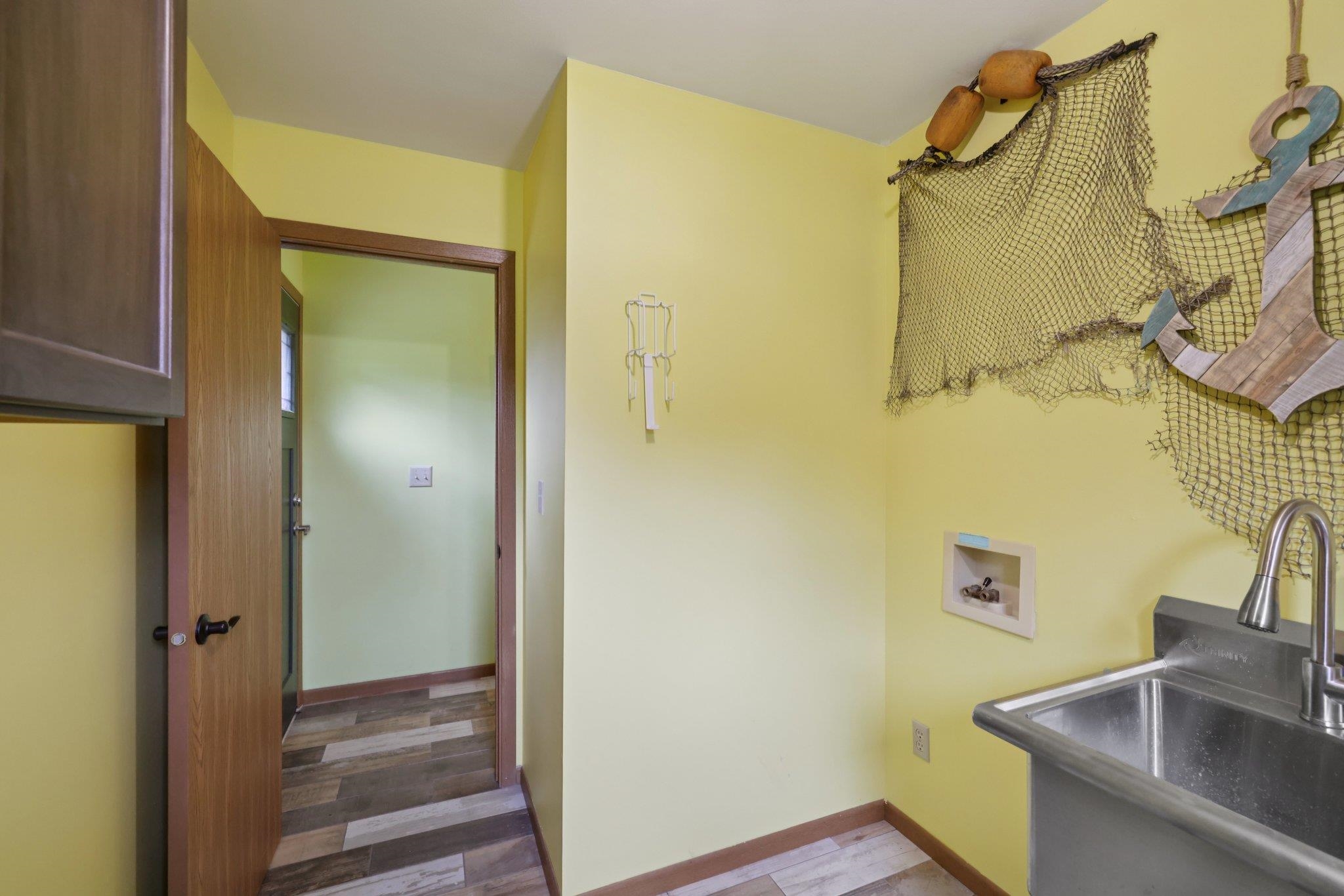 La Valle, Wisconsin 53941, United States, 3 Bedrooms Bedrooms, ,3 BathroomsBathrooms,Residential,Active,213849