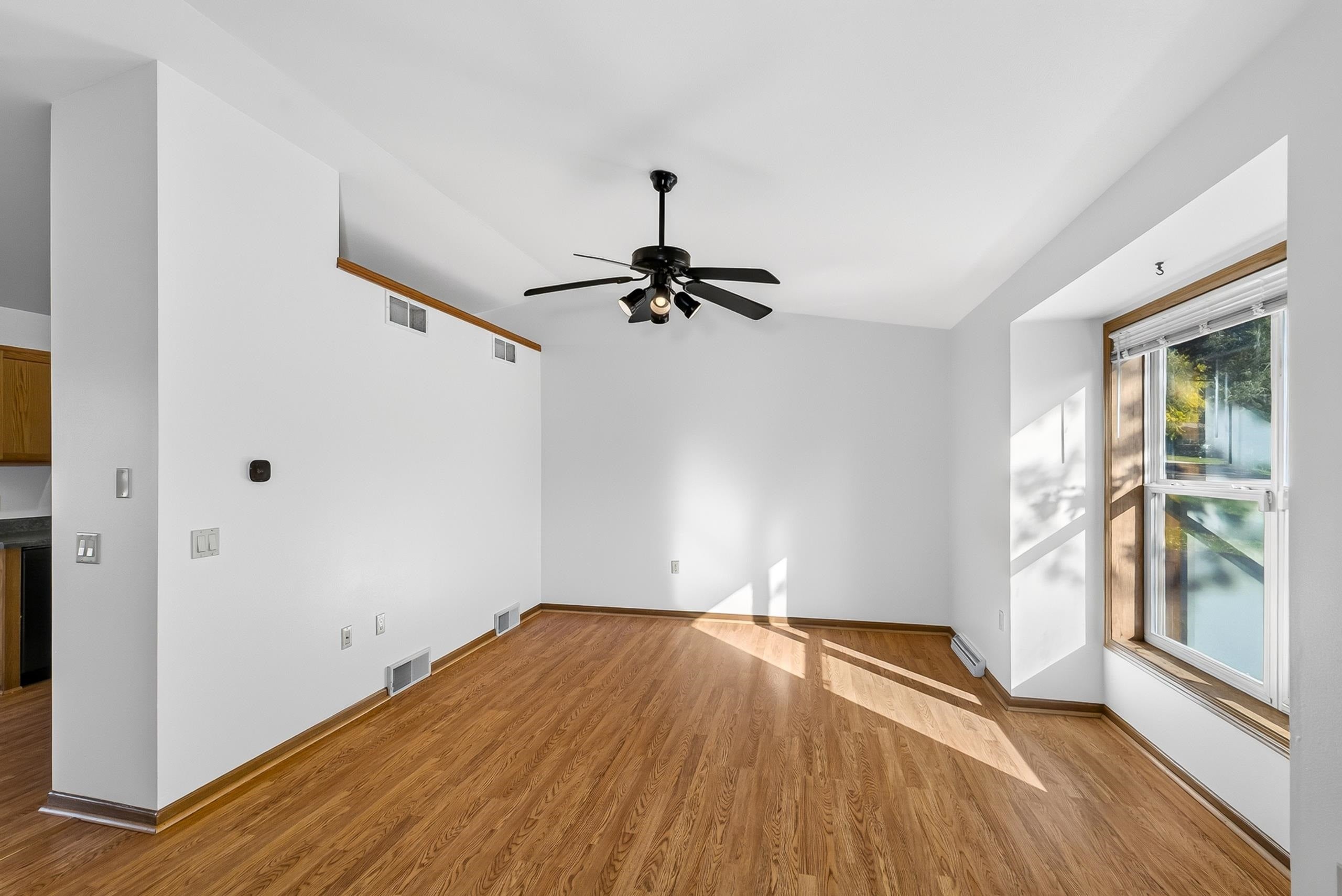 2820 Warner Lane