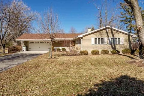 Photo of 1901 E Colley Road, Beloit, WI 53511 (MLS # 2017258)