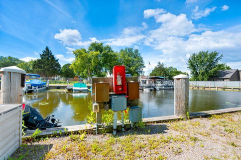 Tiny photo for 1000 Bauman Street, Oshkosh, WI 54901 (MLS # 2008514)