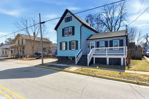 Photo of 411 E Division Street, Watertown, WI 53094 (MLS # 2018324)