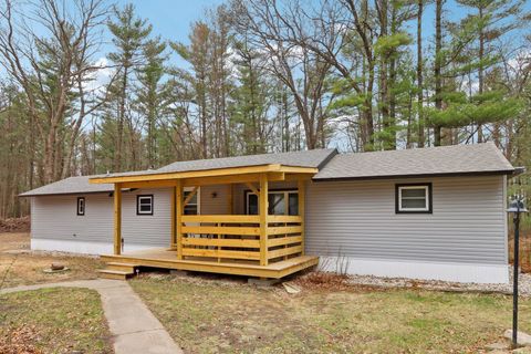 W2705 Highway 82, Mauston, WI 53948 - #: 1998332