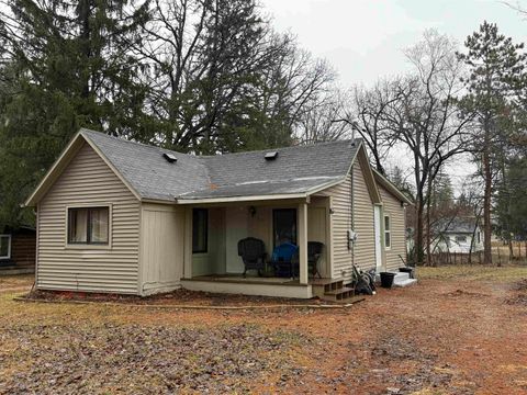 Photo of 224 N Elm Street, Adams, WI 53910 (MLS # 2017961)