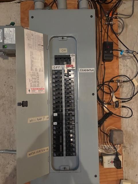 Tiny photo for 5520 County Road U, Potosi, WI 53820 (MLS # 2013029)