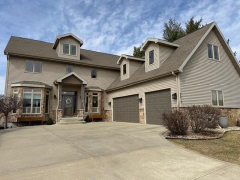 2813 N Military Road, Cross Plains, WI 53528 - #: 1996205