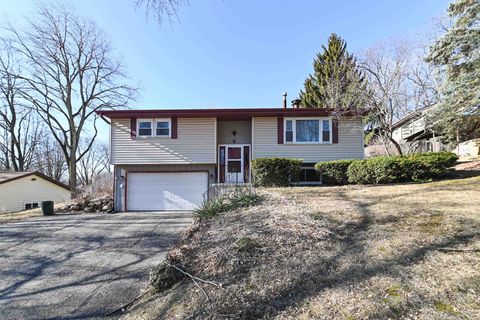 Photo of 6 Esther Court, Madison, WI 53714 (MLS # 2017393)