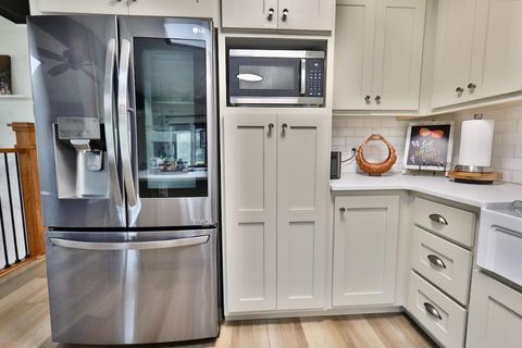 Tiny photo for 913 Kings Way, Nekoosa, WI 54457 (MLS # 2007185)