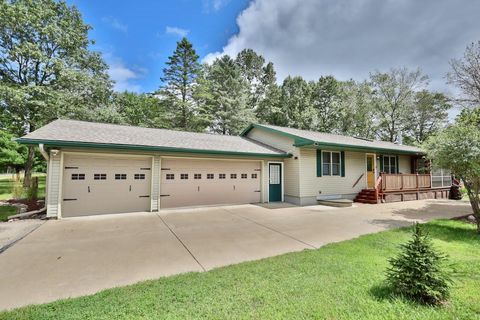 Photo of 913 Kings Way, Nekoosa, WI 54457 (MLS # 2007185)