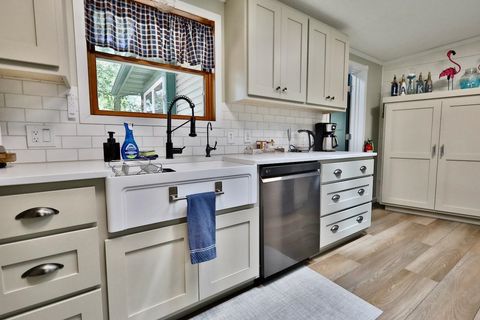 Tiny photo for 913 Kings Way, Nekoosa, WI 54457 (MLS # 2007185)