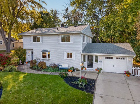 Photo of 437 Yahara Street, DeForest, WI 53532 (MLS # 2035008)