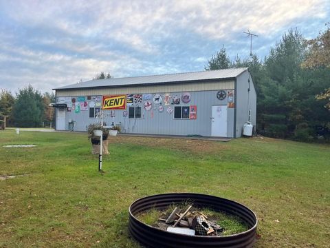 991 Bighorn Avenue Hancock WI 54943