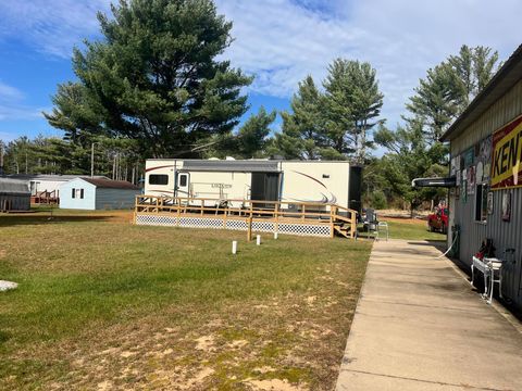 Tiny photo for 991 Bighorn Avenue, Hancock, WI 54943 (MLS # 2010642)