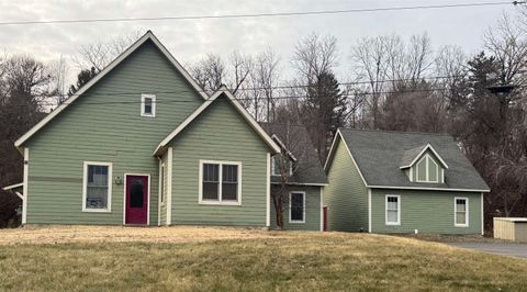 Photo of 8 Commerce Street, Mineral Point, WI 53565 (MLS # 1990710)