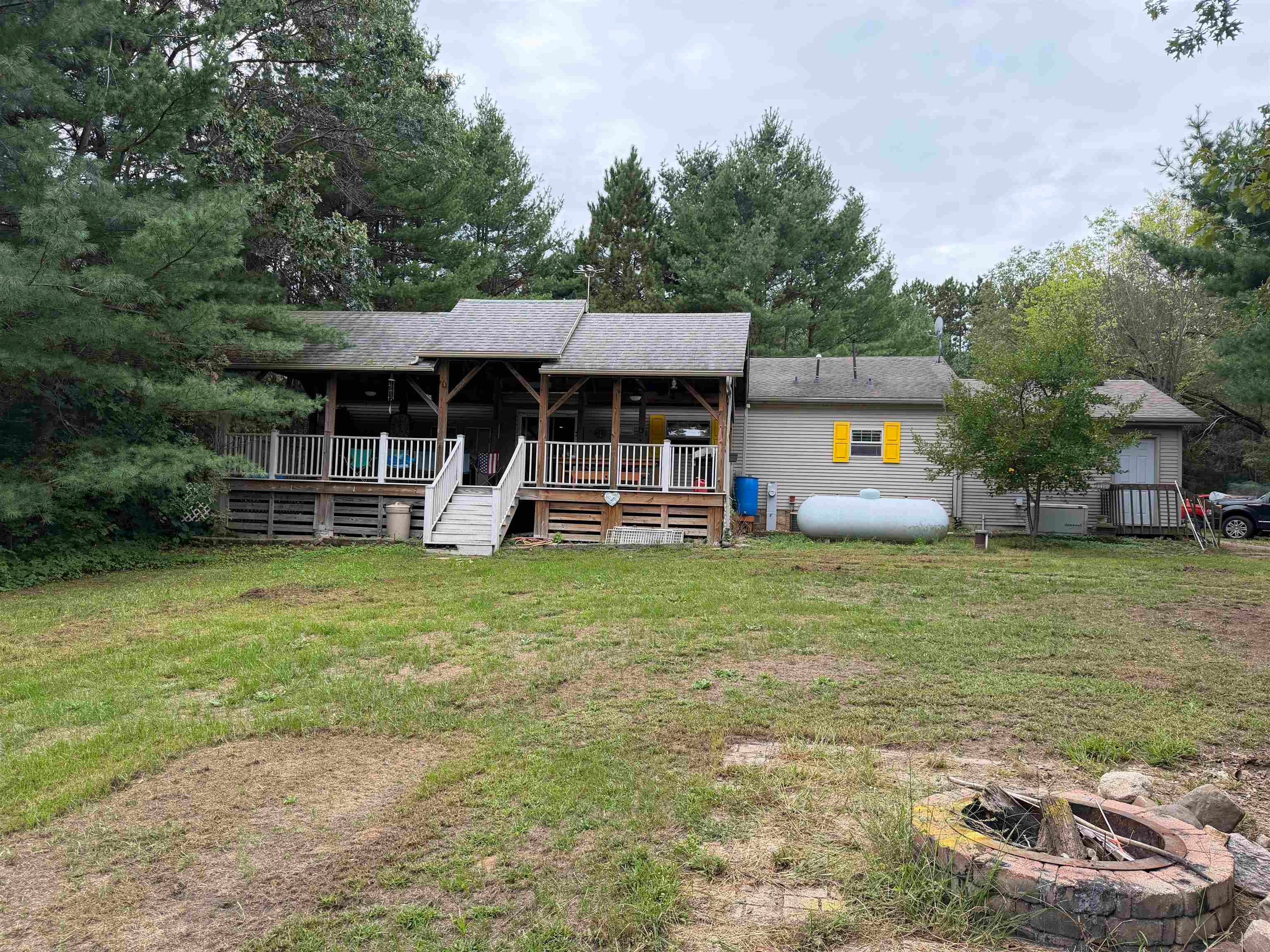 N4756 3rd Ave Avenue
