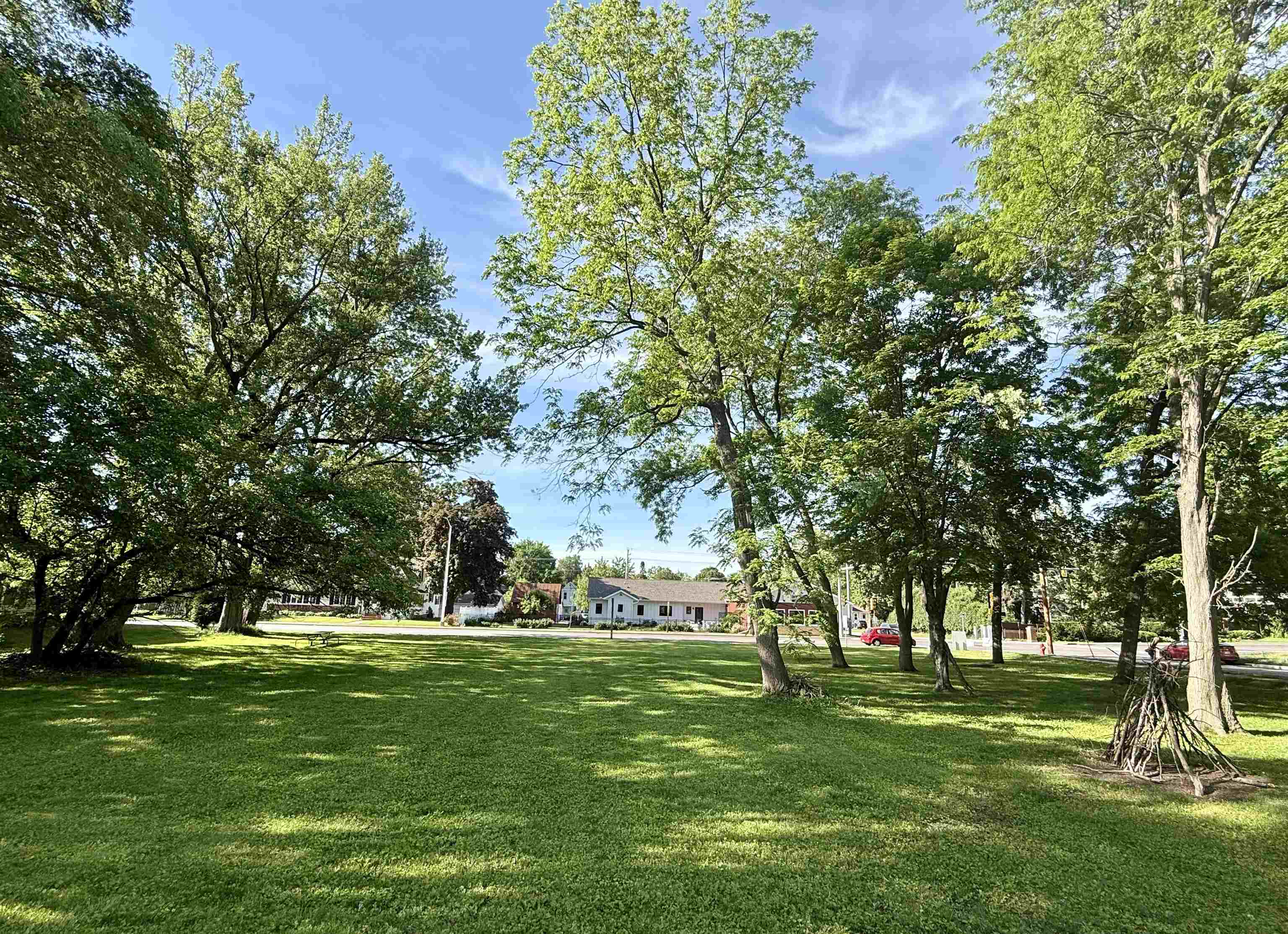 Lot 1 and 2 8th St
