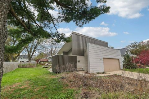 7017 University Avenue, Middleton, WI 53562 - #: 1995550