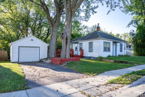 Photo of 207 Highview Avenue, Mauston, WI 53948 (MLS # 2009627)