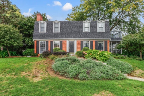 Photo of 418 Bryce Canyon Circle, Madison, WI 53705 (MLS # 2033647)