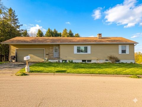 Photo of 780 4th Street, Fennimore, WI 53809 (MLS # 2021810)