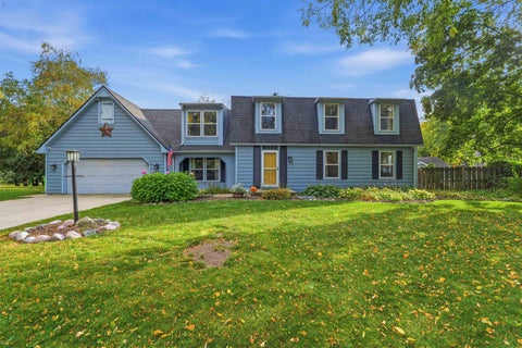 Photo of 104 Edgevale Circle, Beaver Dam, WI 53916 (MLS # 2034549)