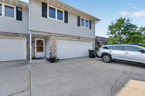 Photo of 213 Broadway Drive, Sun Prairie, WI 53590 (MLS # 2030085)