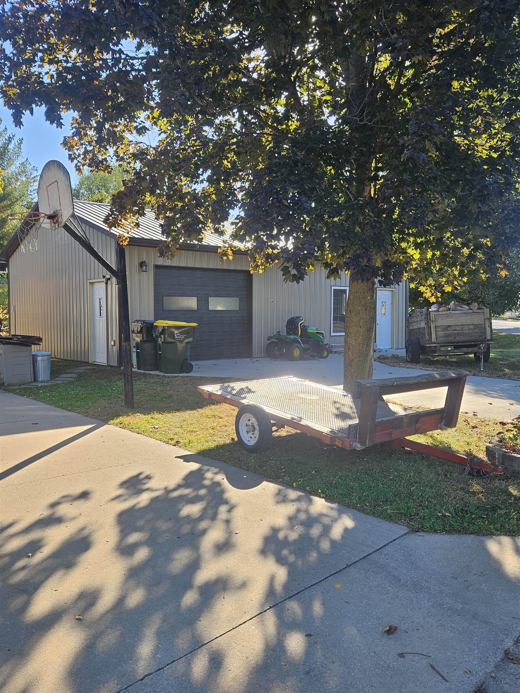 400 Hill Drive