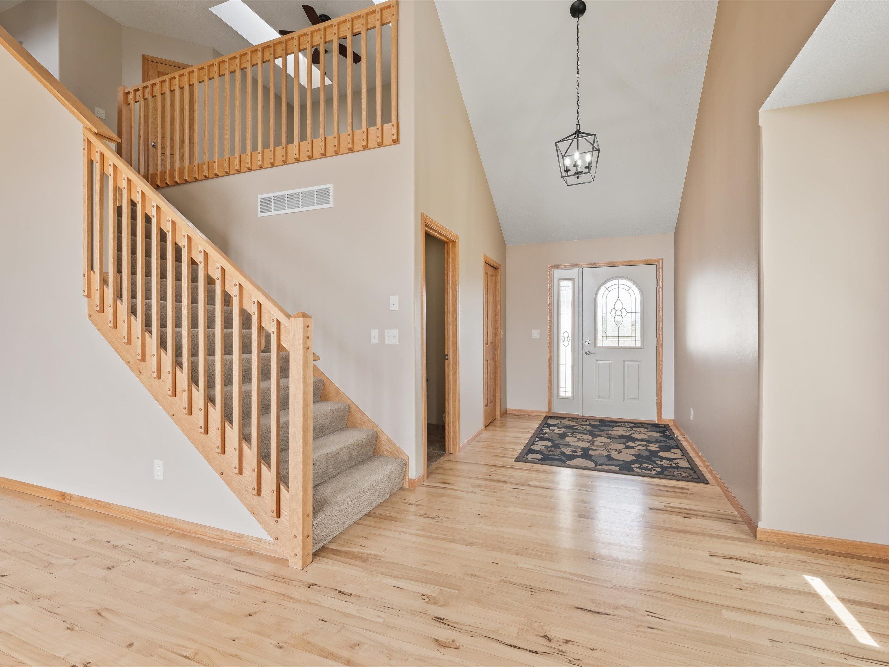 65740 Grand View Drive