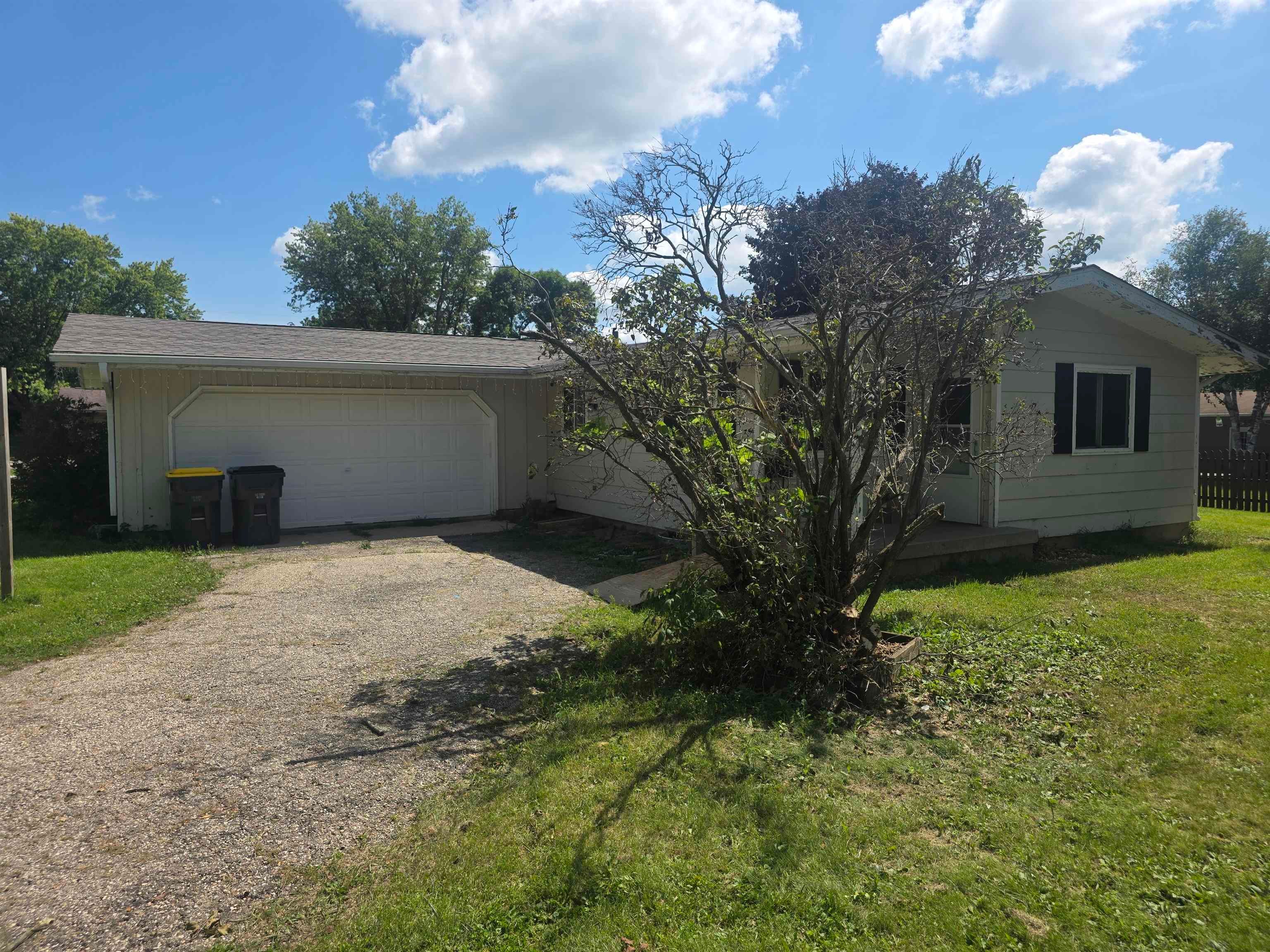 1010 26th Street - Photo 3