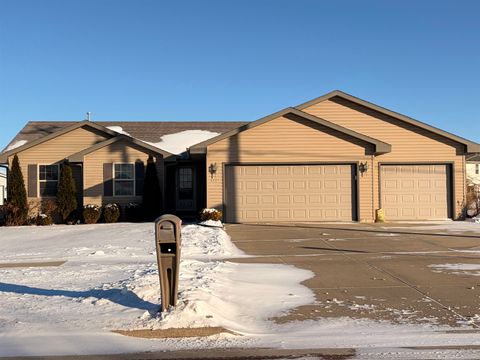 Photo of 4413 E Milwaukee Street, Janesville, WI 53546 (MLS # 2015209)
