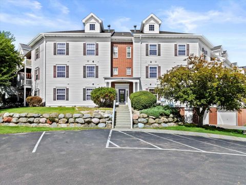 10 Kings Circle Unit 204, Madison, WI 53718 - #: 1993936