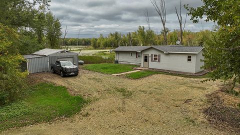 Photo of S5237 St Hwy 35, Genoa, WI 54632 (MLS # 2010342)