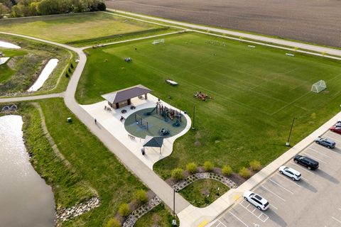 Tiny photo for 409 Peterson Trail, Oregon, WI 53575 (MLS # 2012784)