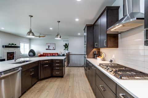 Tiny photo for 409 Peterson Trail, Oregon, WI 53575 (MLS # 2012784)