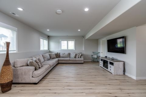 Tiny photo for 409 Peterson Trail, Oregon, WI 53575 (MLS # 2012784)