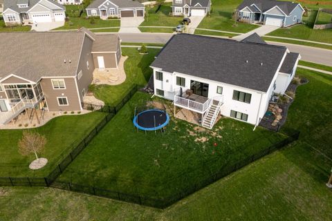 Tiny photo for 409 Peterson Trail, Oregon, WI 53575 (MLS # 2012784)