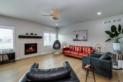 Tiny photo for 409 Peterson Trail, Oregon, WI 53575 (MLS # 2012784)