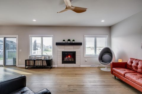 Tiny photo for 409 Peterson Trail, Oregon, WI 53575 (MLS # 2012784)