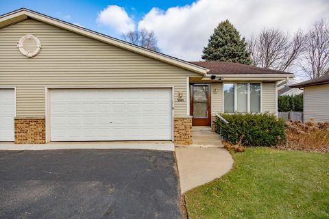 Photo of 3205 Greenwood Drive, Janesville, WI 53546 (MLS # 2013152)