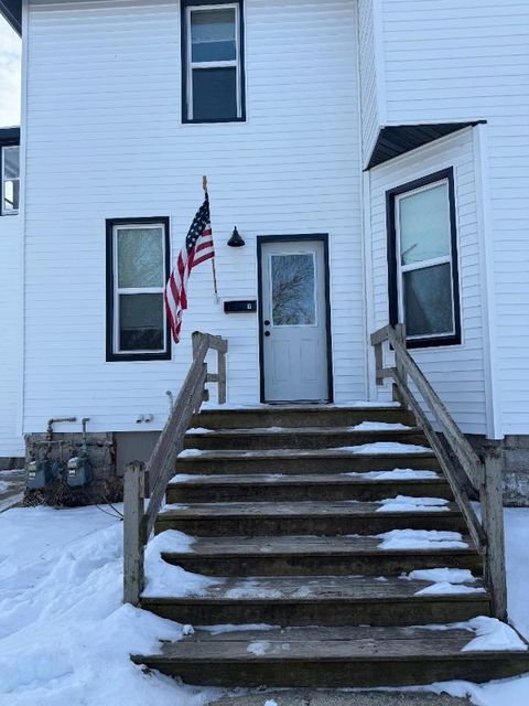 Photo of 1101 Stoughton Avenue, Stoughton, WI 53589 (MLS # 2021569)