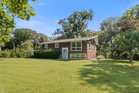 Photo of 158 King Lake Road, Brooklyn, WI 53521 (MLS # 2031026)