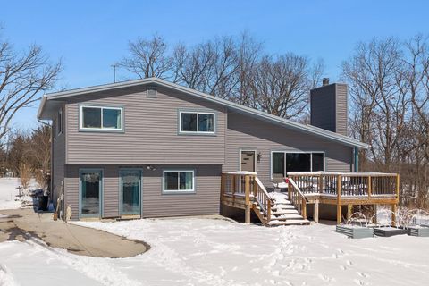 Photo of N2493 Kunz Road, Fort Atkinson, WI 53538 (MLS # 2018347)