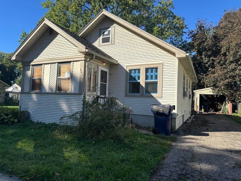 Photo of 547 N Walnut Street, Janesville, WI 53548 (MLS # 2034030)