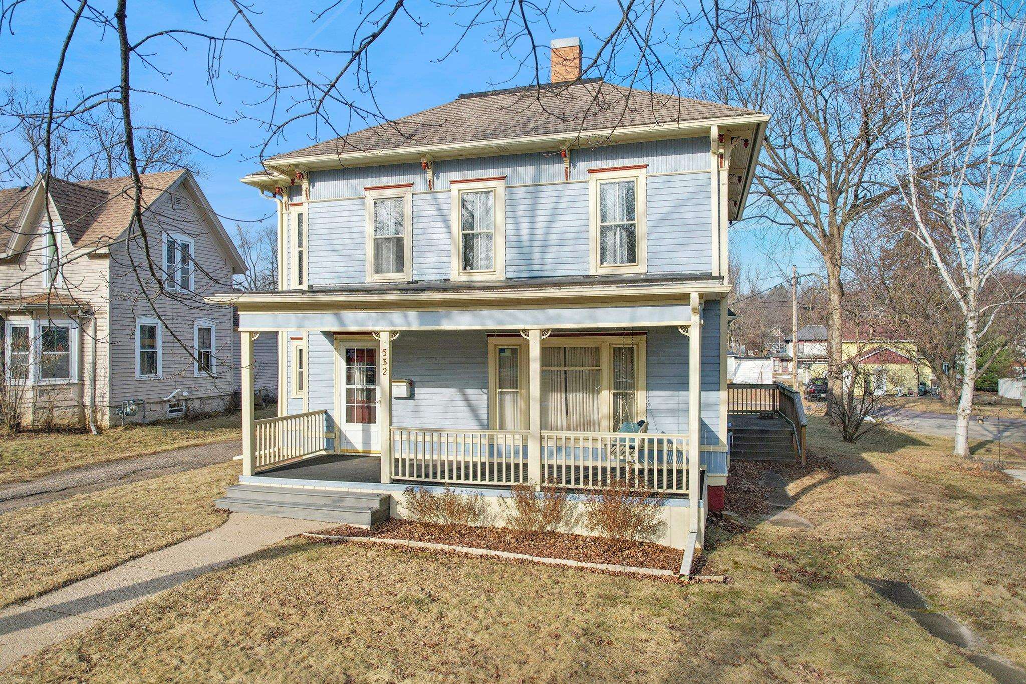 Baraboo, Wisconsin 53913, United States, 4 Bedrooms Bedrooms, ,3 BathroomsBathrooms,Residential,Active,19158