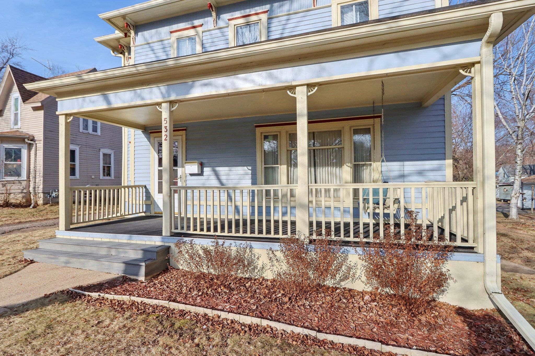 Baraboo, Wisconsin 53913, United States, 4 Bedrooms Bedrooms, ,3 BathroomsBathrooms,Residential,Active,19158